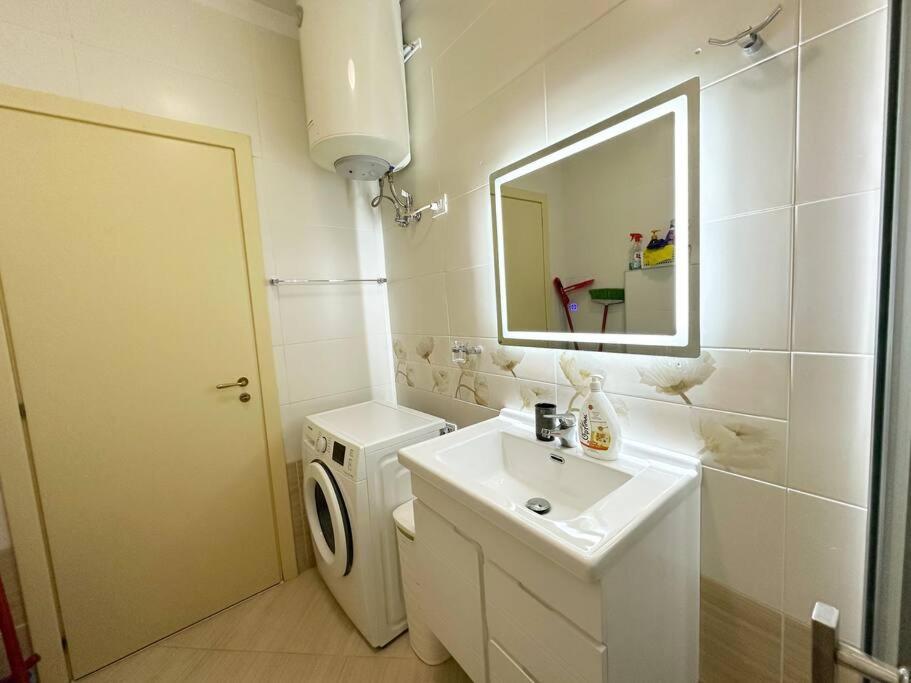 Jo-Al Apartment'S 2 Tirana Buitenkant foto